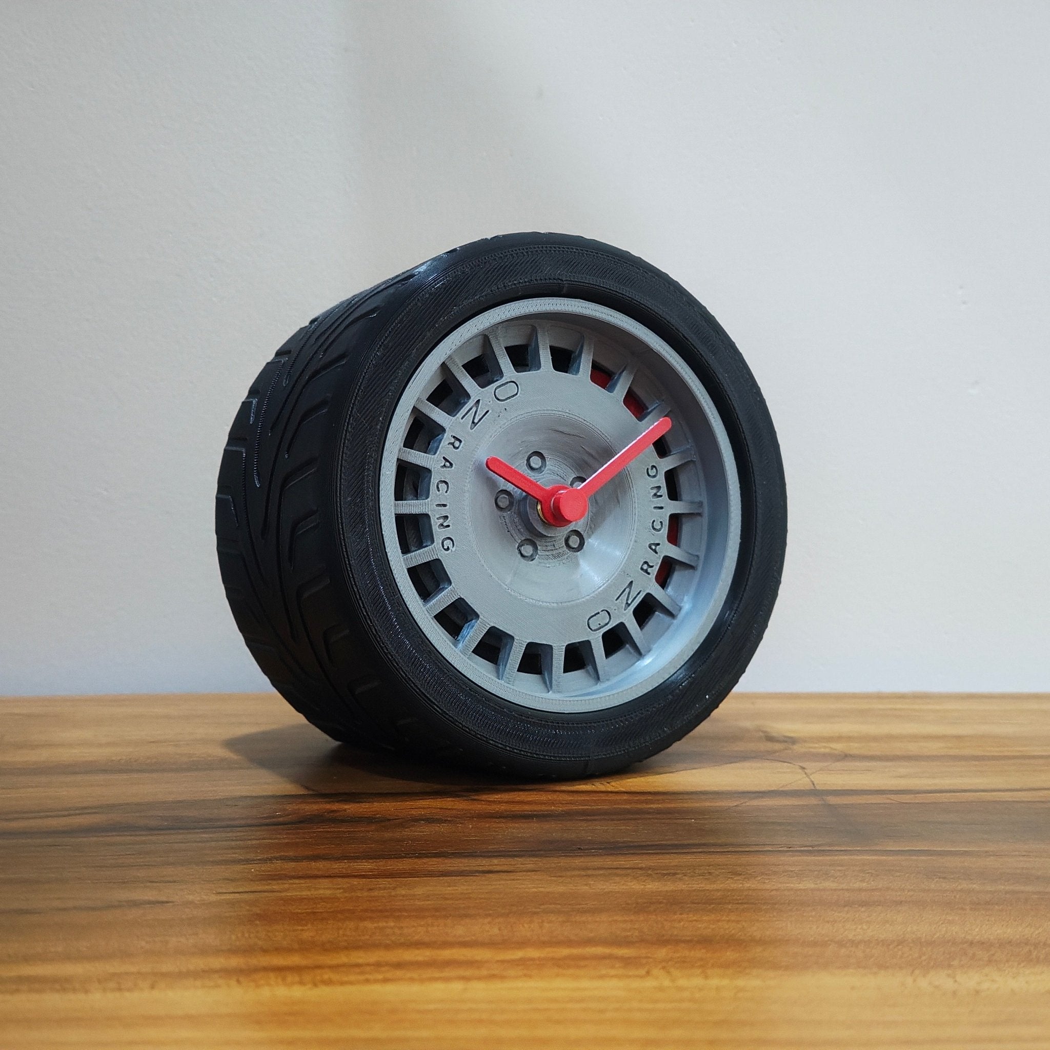 OZ alloy Clock - Revitz